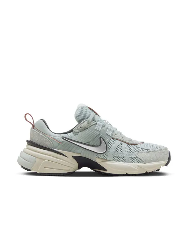 Кроссовки v2k run 'light pumice black chrome' Nike — изображение 2 из 4