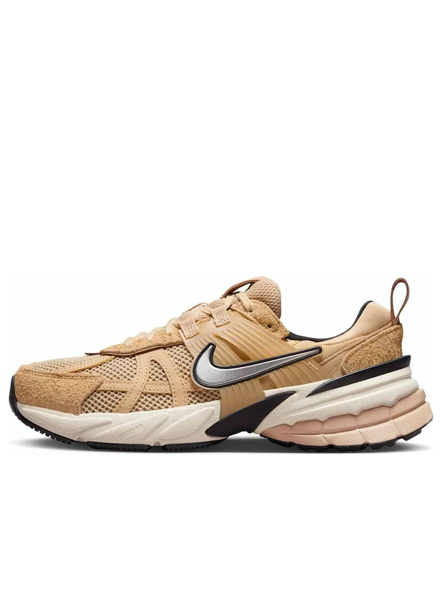 Кроссовки (WMNS) Nike V2K Run 'Sesame' — изображение 1 из 6, бежевый