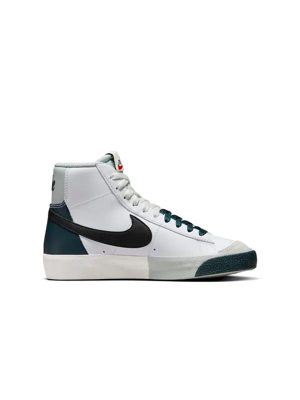 Кроссовки blazer mid '77 remix 'split white spruce' Nike — изображение 2 из 4, белый