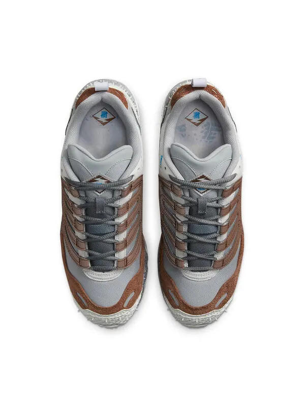 Кроссовки x undefeated air terra humara Nike — изображение 4 из 4, коричневый/серый/белый