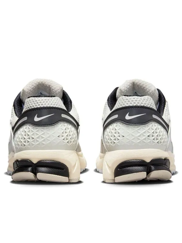 Кроссовки air zoom vomero 5 'supersonic' Nike — изображение 4 из 4, белый//светлый/черный
