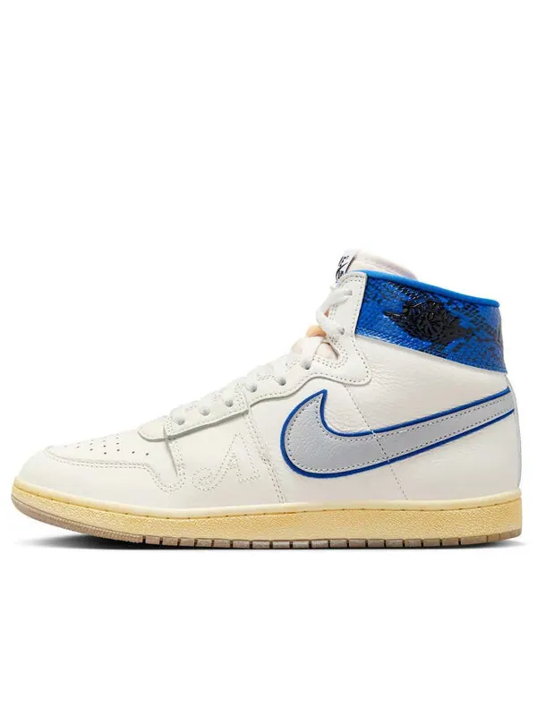 Кроссовки x awake ny air ship 'royal' Air Jordan — изображение 1 из 4