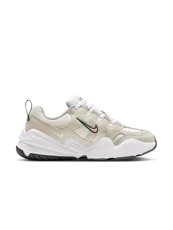 Кроссовки тек хера Nike — изображение 2 из 4, белый/серый