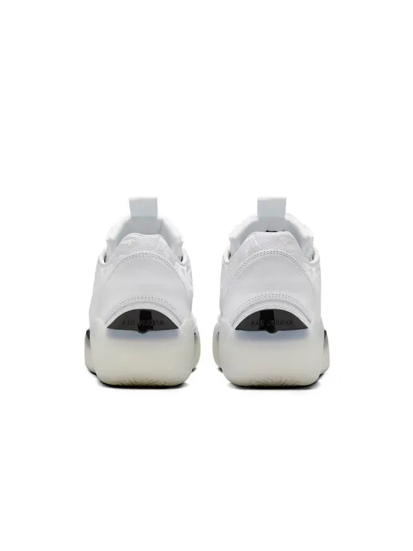 Кроссовки 39 Air Jordan — изображение 4 из 4, белый/черный-красный