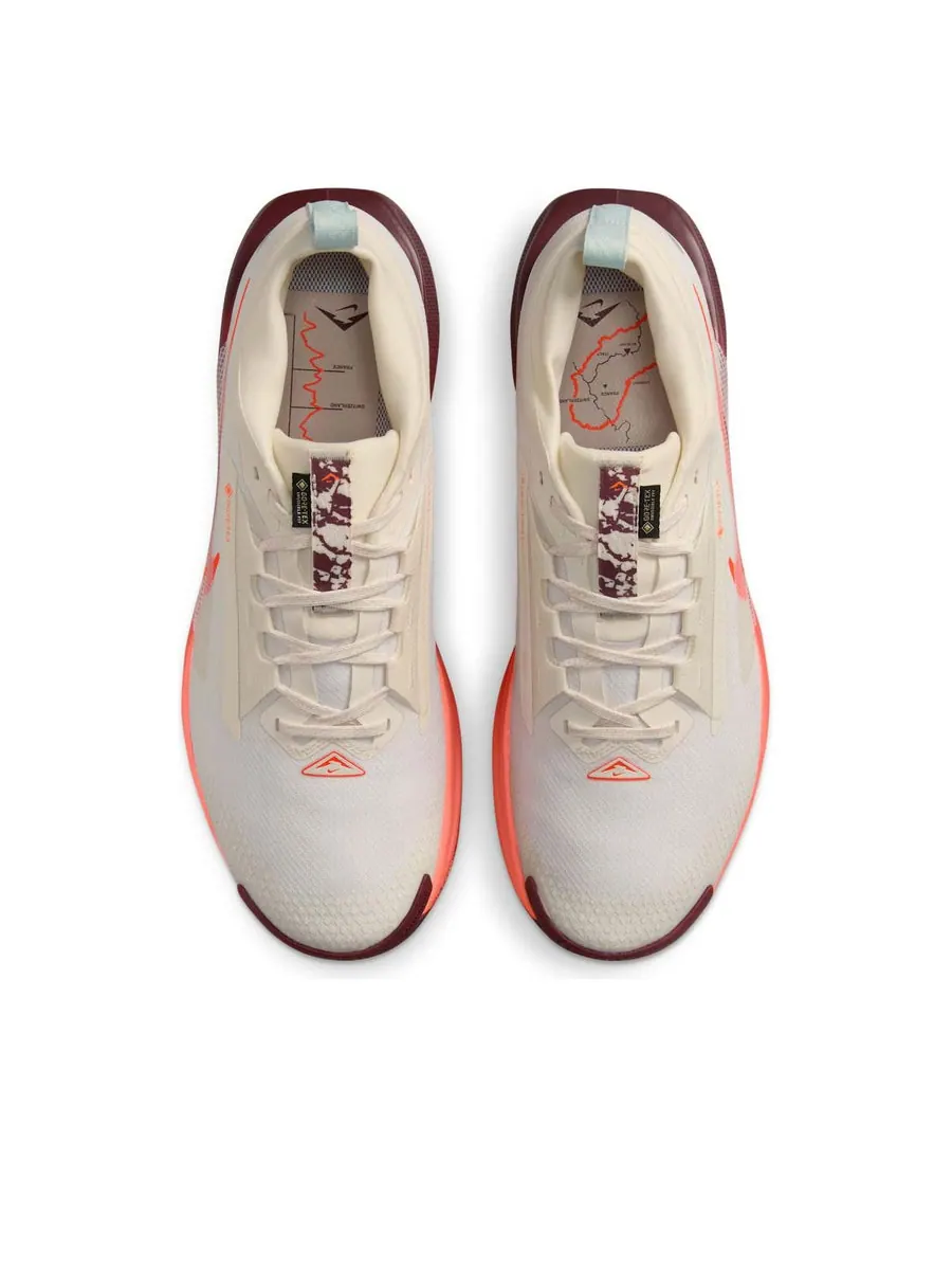 Кроссовки Nike React Pegasus Trail 5 Gore-Tex 'Sail Glacier Blue Dark Team Red Hyper Crimson' — изображение 2 из 6, оранжевый