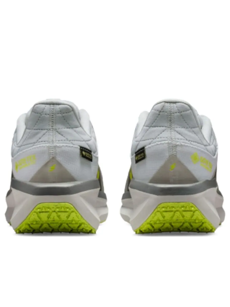Кроссовки Nike Winflo 11 Gore-Tex 'Light Smoke Gray Bright Yellow' — изображение 4 из 5, серый