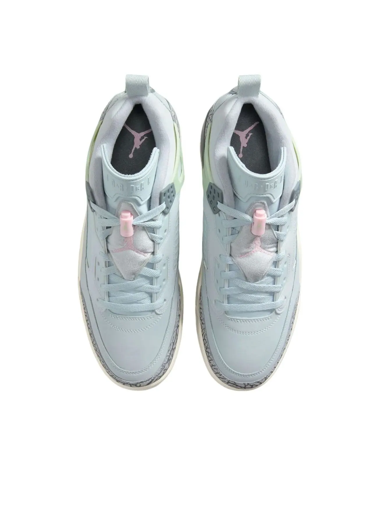 Air Jordan Spiz'ike Low 'Aura Wolf Grey' — изображение 4 из 5, серый/серый