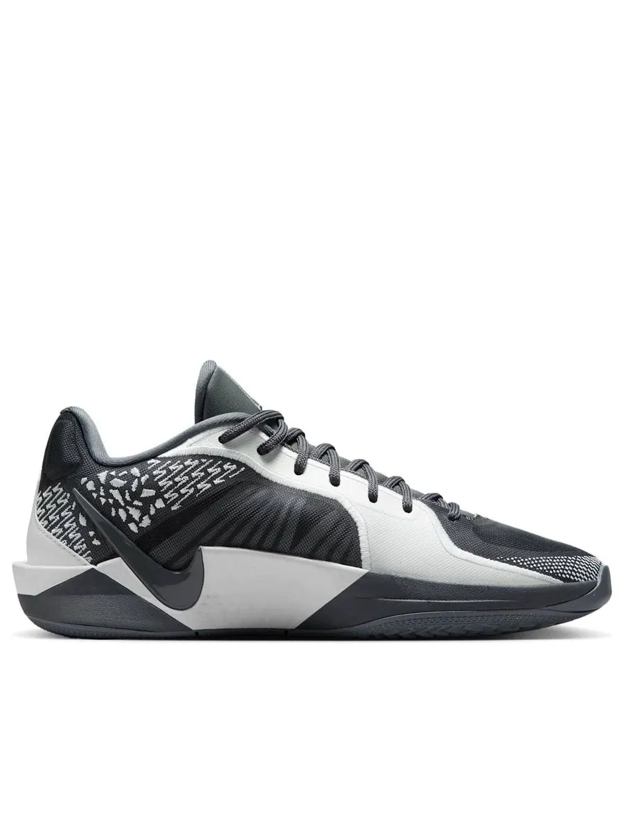 Кроссовки (WMNS) Nike Sabrina 2 'Iron Grey Sail' — изображение 2 из 6, серый