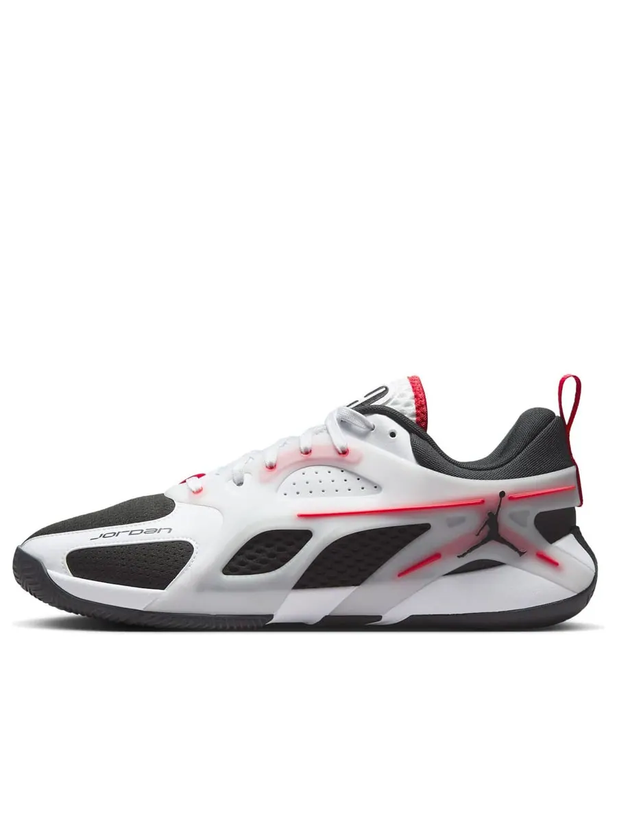 Кроссовки Air Jordan Heir PF 'Bloodline' — изображение 1 из 6, белый