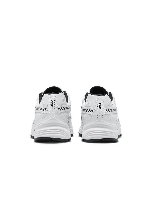 Инициатор кроссовок Nike — изображение 4 из 4, бежевый/белый