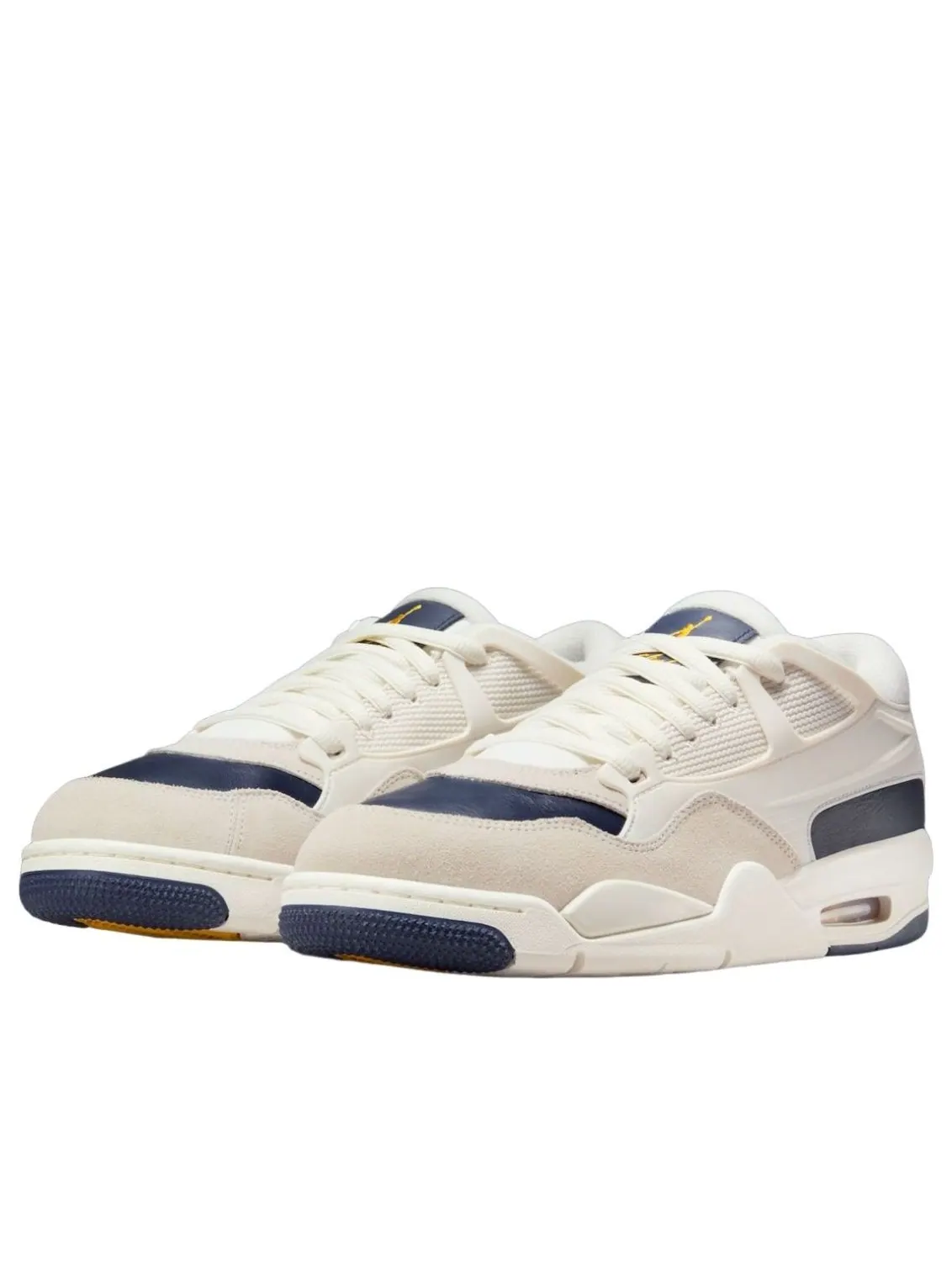 Кроссовки Air Jordan 4 RM 'Sail Midnight Navy' — изображение 2 из 5, золотистый/темно-синий
