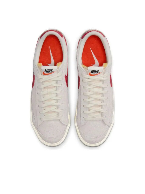 Кроссовки blazer low '77 vintage 'summit white red' Nike — изображение 4 из 4, белый///красный
