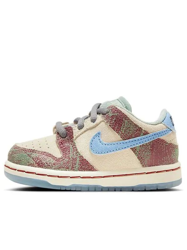 Кроссовки x crenshaw skate club sb dunk low 'sail light blue' Nike — изображение 1 из 4, светлый синий