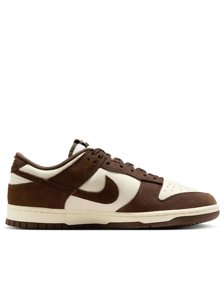 Кроссовки Nike Dunk Low Retro SE 'Pale Ivory Baroque Brown' — изображение 2 из 6, бежевый