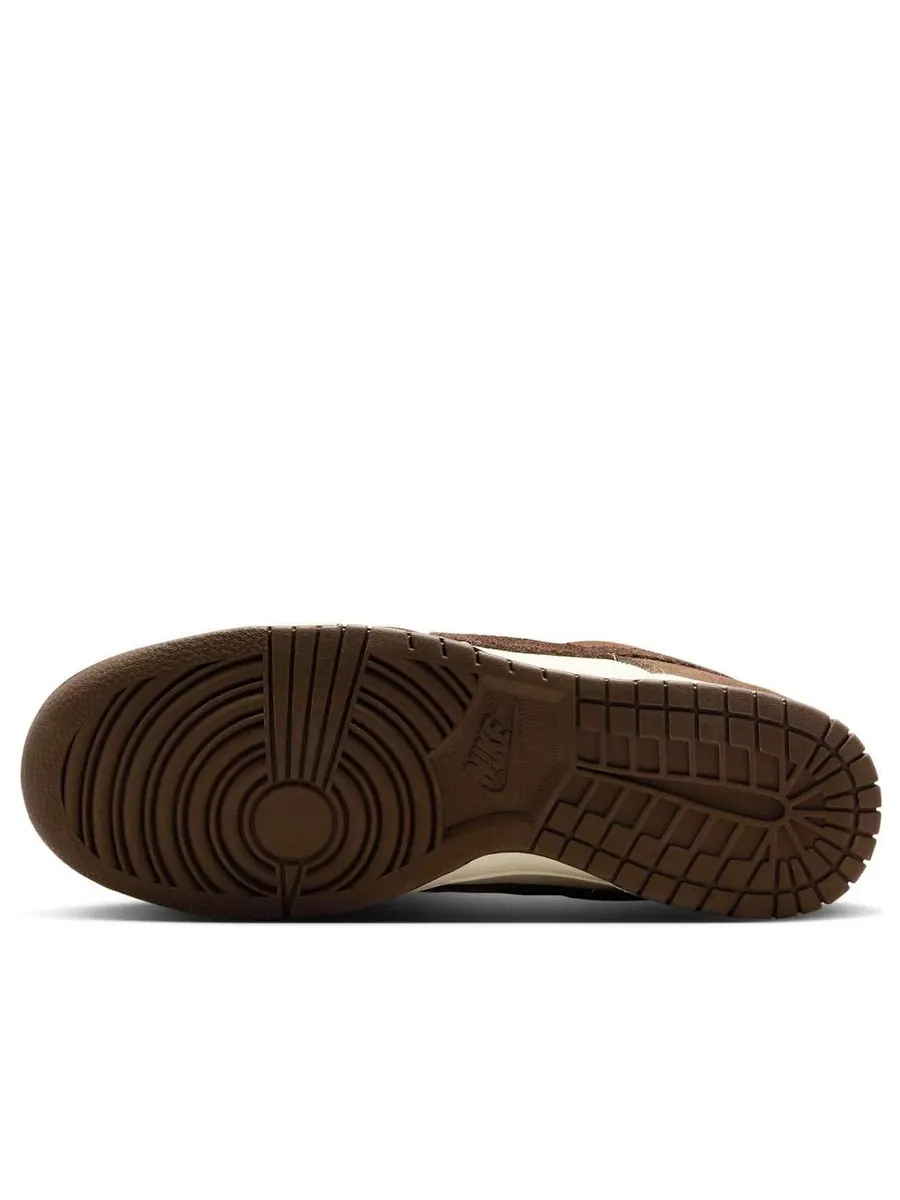 Кроссовки Nike Dunk Low Retro SE 'Pale Ivory Baroque Brown' — изображение 6 из 6, бежевый