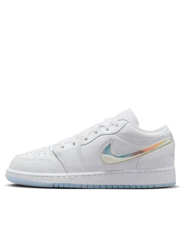 Кроссовки 1 низкие Air Jordan — изображение 1 из 4, белый