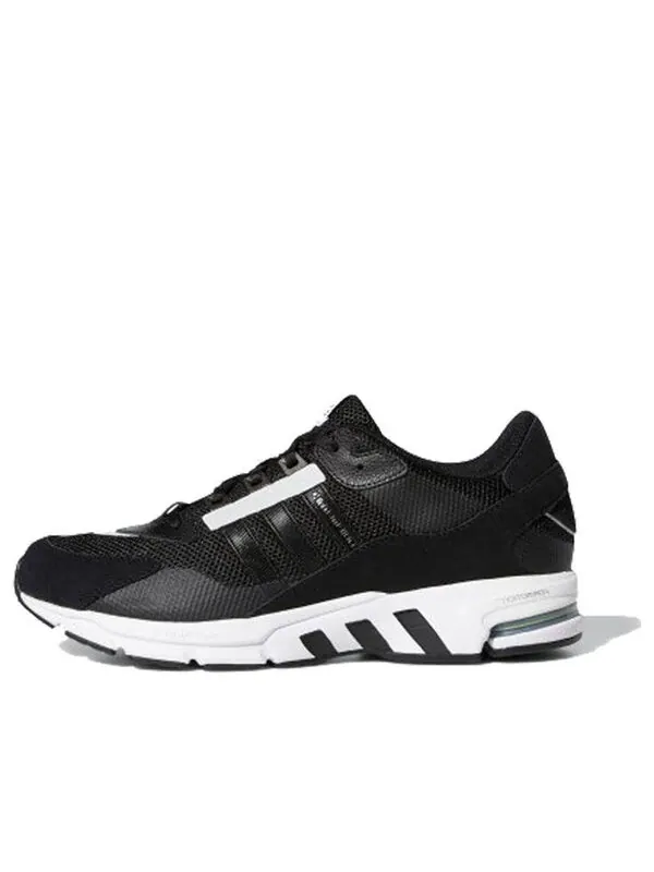Кроссовки оборудование sn Adidas — изображение 1 из 4, черный белый