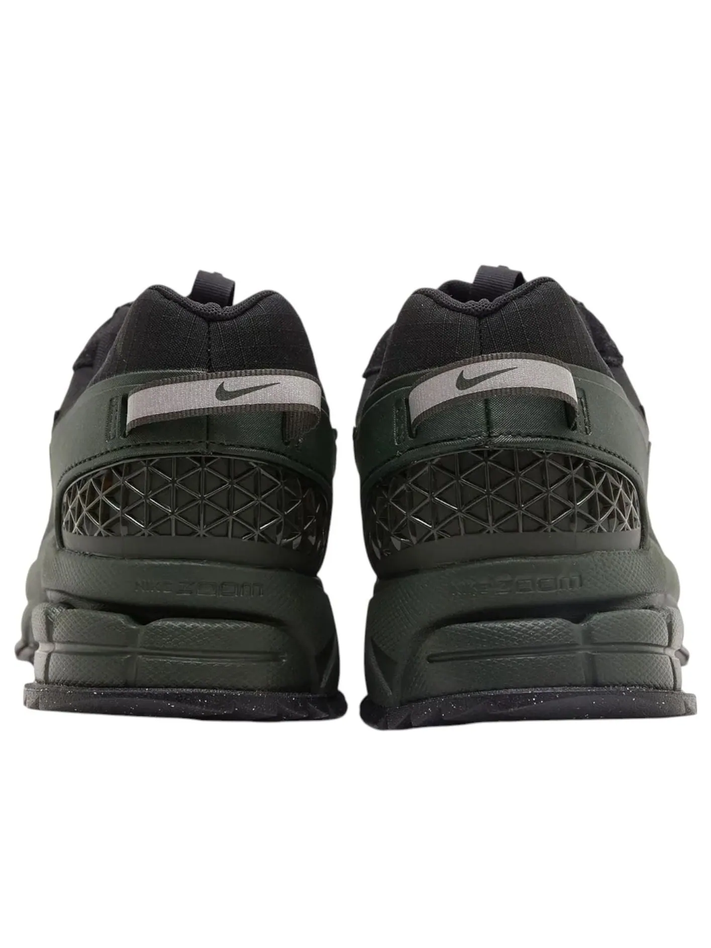 Кроссовки Nike Air Zoom Vomero 5 Roam 'Sequoia' — изображение 4 из 5, черный
