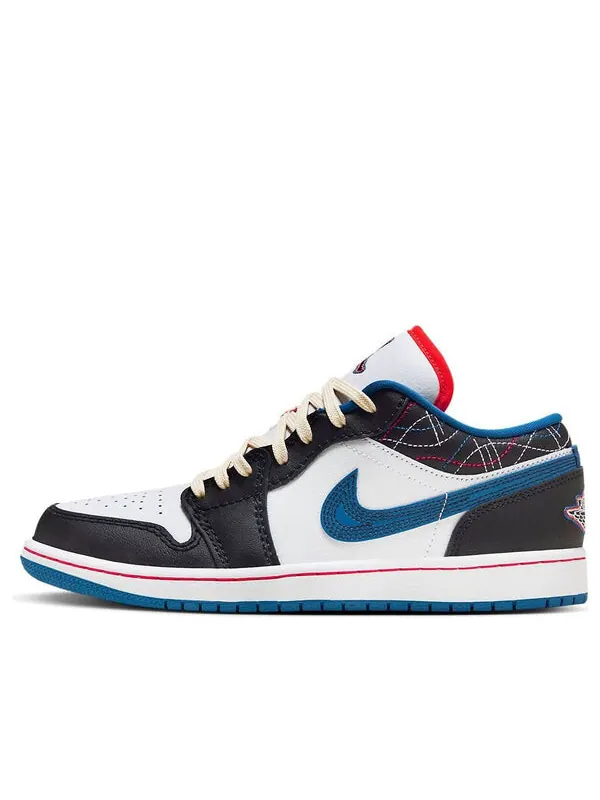 Кроссовки Air Jordan 1 Low 'White Industrial Blue Siren Red' — изображение 1 из 4