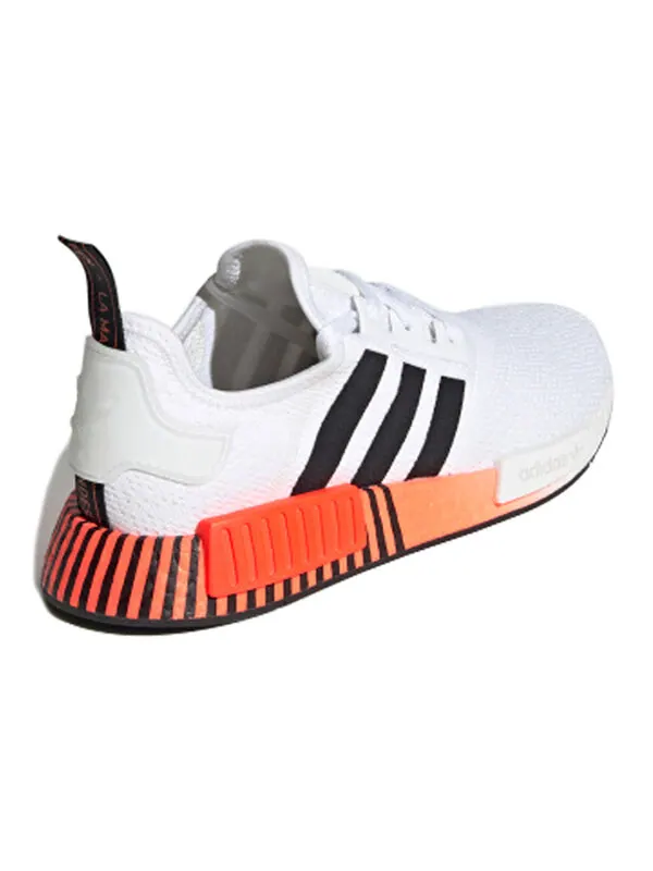 Кроссовки nmd_r1 Adidas — изображение 3 из 4, белый