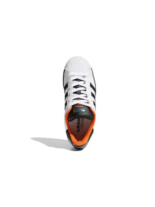 Кроссовки суперзвезда j Adidas — изображение 4 из 4, белый/черный/оранжевый
