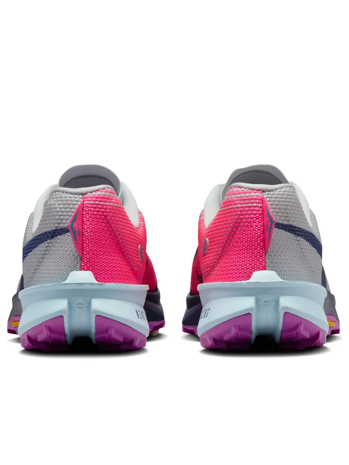Кроссовки Nike Kiger 10 'Metallic Platinum Midnight Navy Sapphire' — изображение 3 из 6, серый