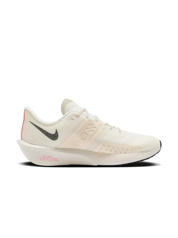 Кроссовки zoom rival fly 4 'sail pale ivory guava ice black' Nike — изображение 2 из 4