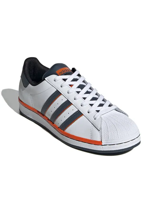 Кроссовки суперзвезда Adidas — изображение 3 из 4, белый