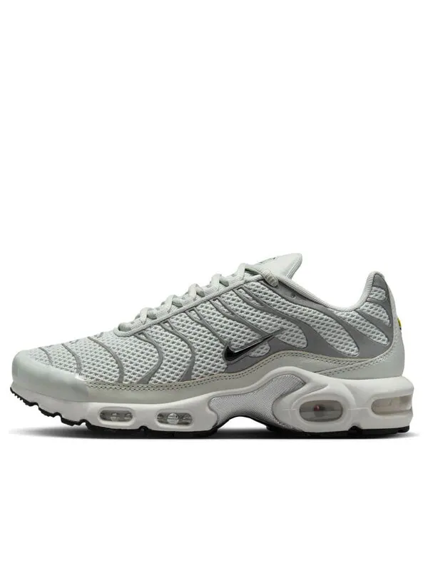 Кроссовки air max plus Nike — изображение 1 из 4
