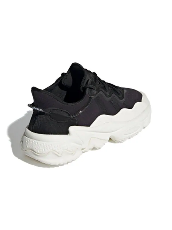 Кроссовки оригиналы ozweego tr Adidas — изображение 4 из 4, черный/белый
