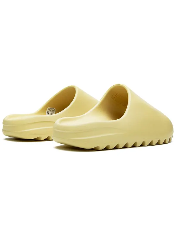 Тапочки yeezy slide 'desert sand' Adidas — изображение 4 из 4, бежевый