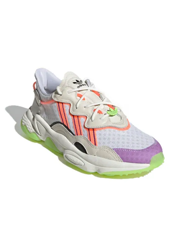 Кроссовки ozweego Adidas — изображение 2 из 4, белый