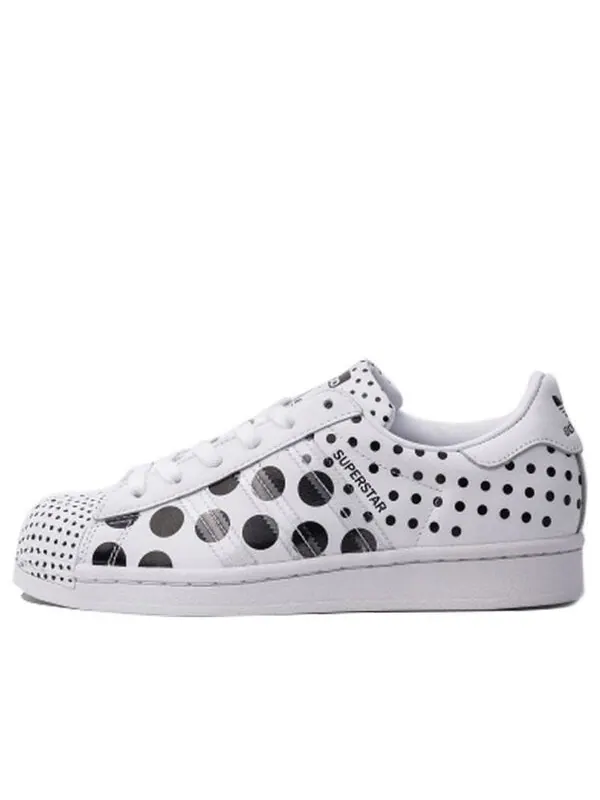 Кроссовки суперзвезда Adidas