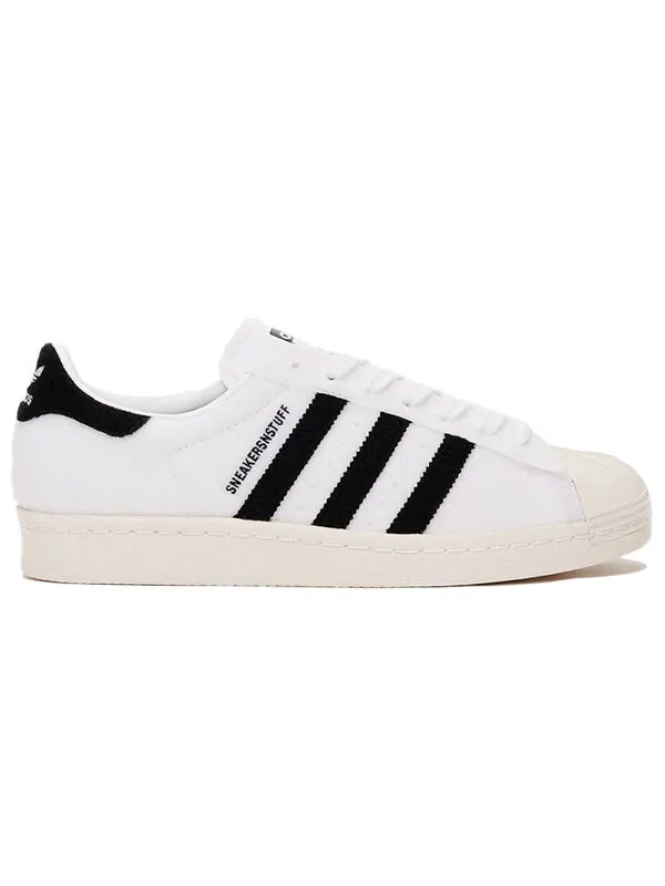 Кроссовки sneakersnstuff x superstar 80-х Adidas — изображение 2 из 4, белый