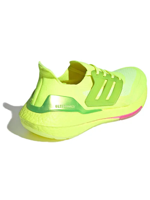 Кроссовки ультра буст 21 Adidas — изображение 4 из 4, желтый