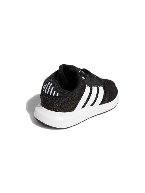 Кроссовки Swift Run X Adidas — изображение 4 из 4, черный