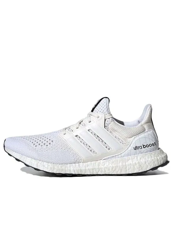 Кроссовки star wars x ultraboost dna Adidas — изображение 1 из 4, белый