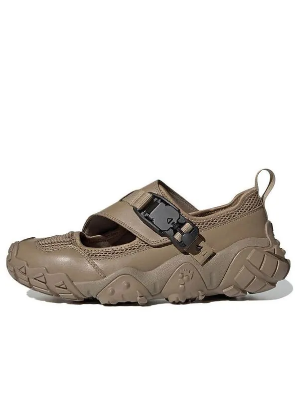 Сандалии hyke x originals fyw xta 'light black' Adidas — изображение 1 из 4, светлый/черный