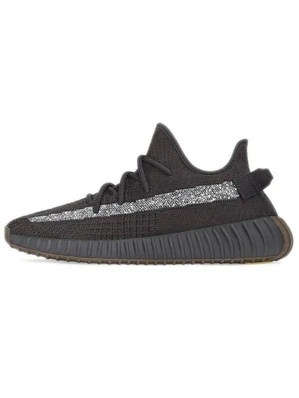 Кроссовки Boost 350 v2 Adidas Yeezy — изображение 2 из 2, черный/черный