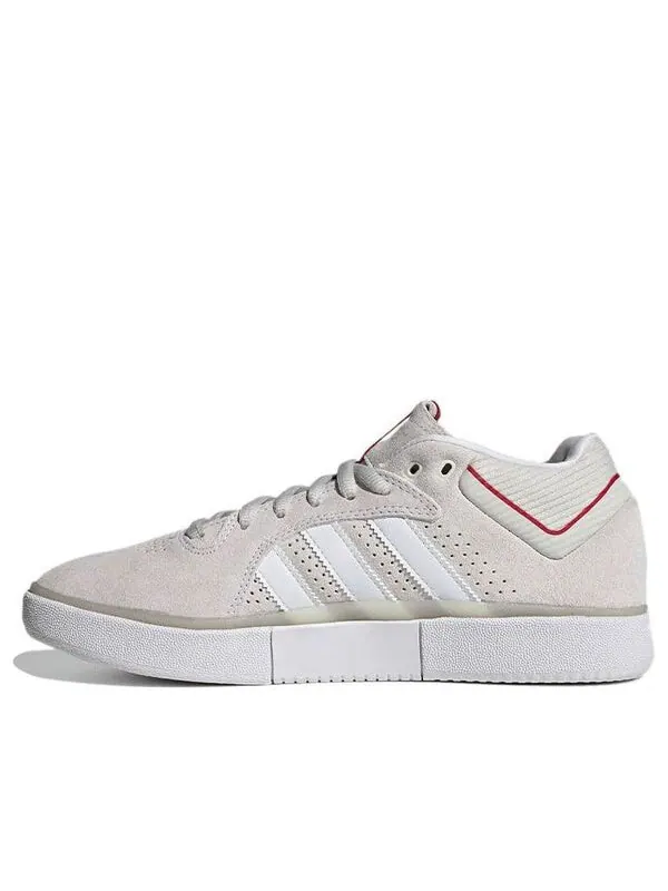 Кроссовки thrasher x tyshawn Adidas — изображение 1 из 4, белый