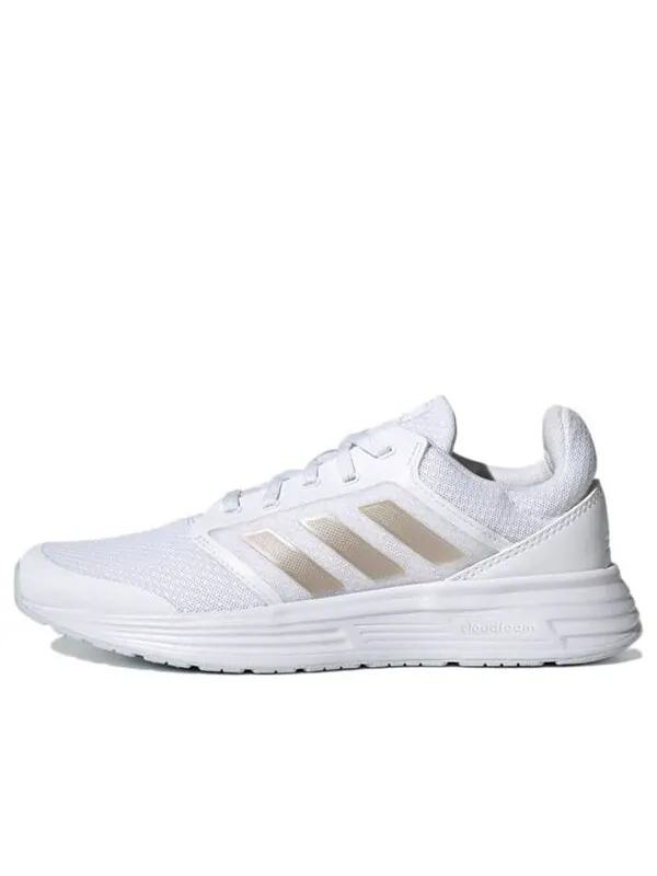 Кроссовки (WMNS) Adidas Galaxy 5 'White Champagne Metallic' — изображение 1 из 4, белый/золотистый