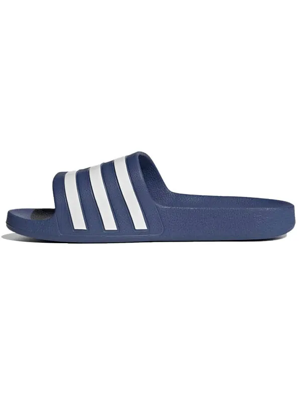 Тапочки adilette adilette aqua slide 'crew blue' Adidas — изображение 2 из 4, синий