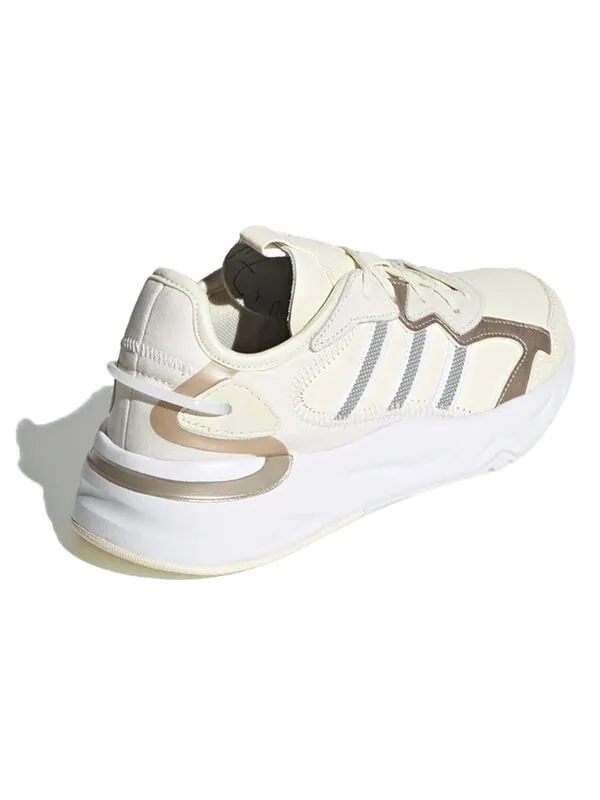 Кроссовки futureflow Adidas — изображение 4 из 4, бежевый