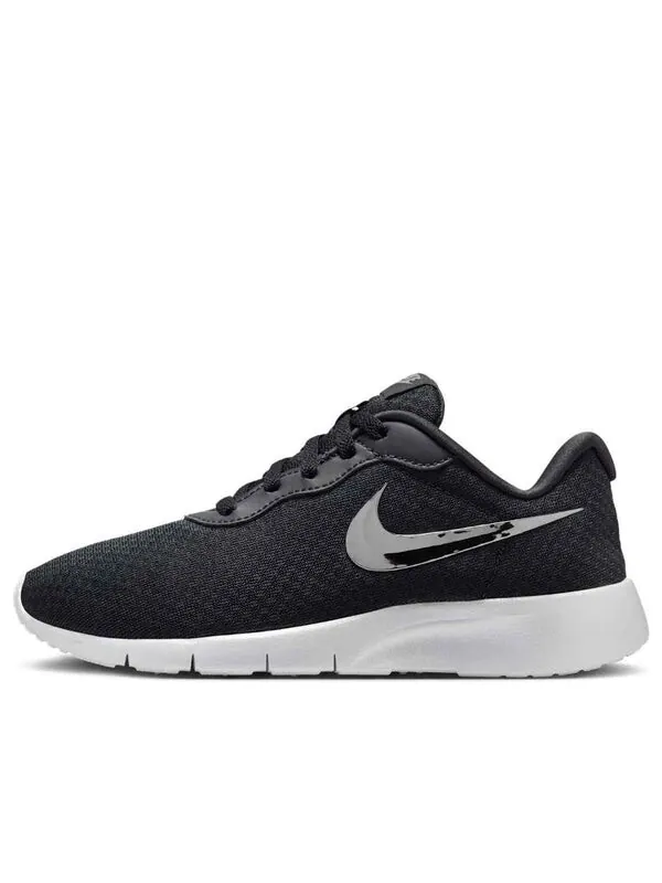 Кроссовки tanjun se easyon 'black smoke grey photon dust metallic silver' Nike — изображение 1 из 4