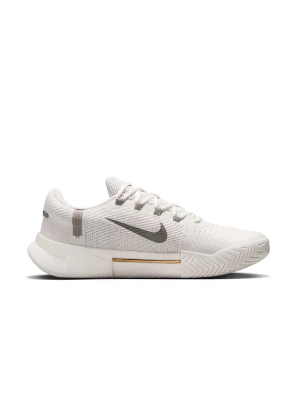 Кроссовки court gp challenge 1 hc premium phantom 'college grey metallic gold metallic pewter' Nike — изображение 2 из 4