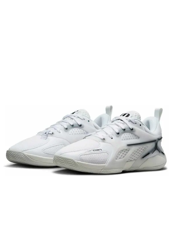 Кроссовки heir pf Air Jordan — изображение 3 из 4, белый