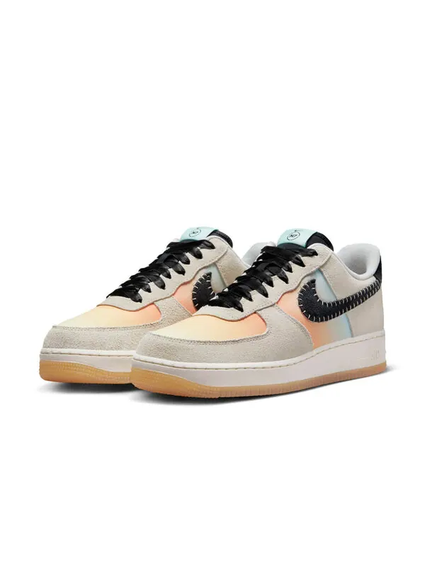 Кроссовки мужские Nike Air force 1 с нашитым логотипом — изображение 3 из 4, светлый//оранжевый