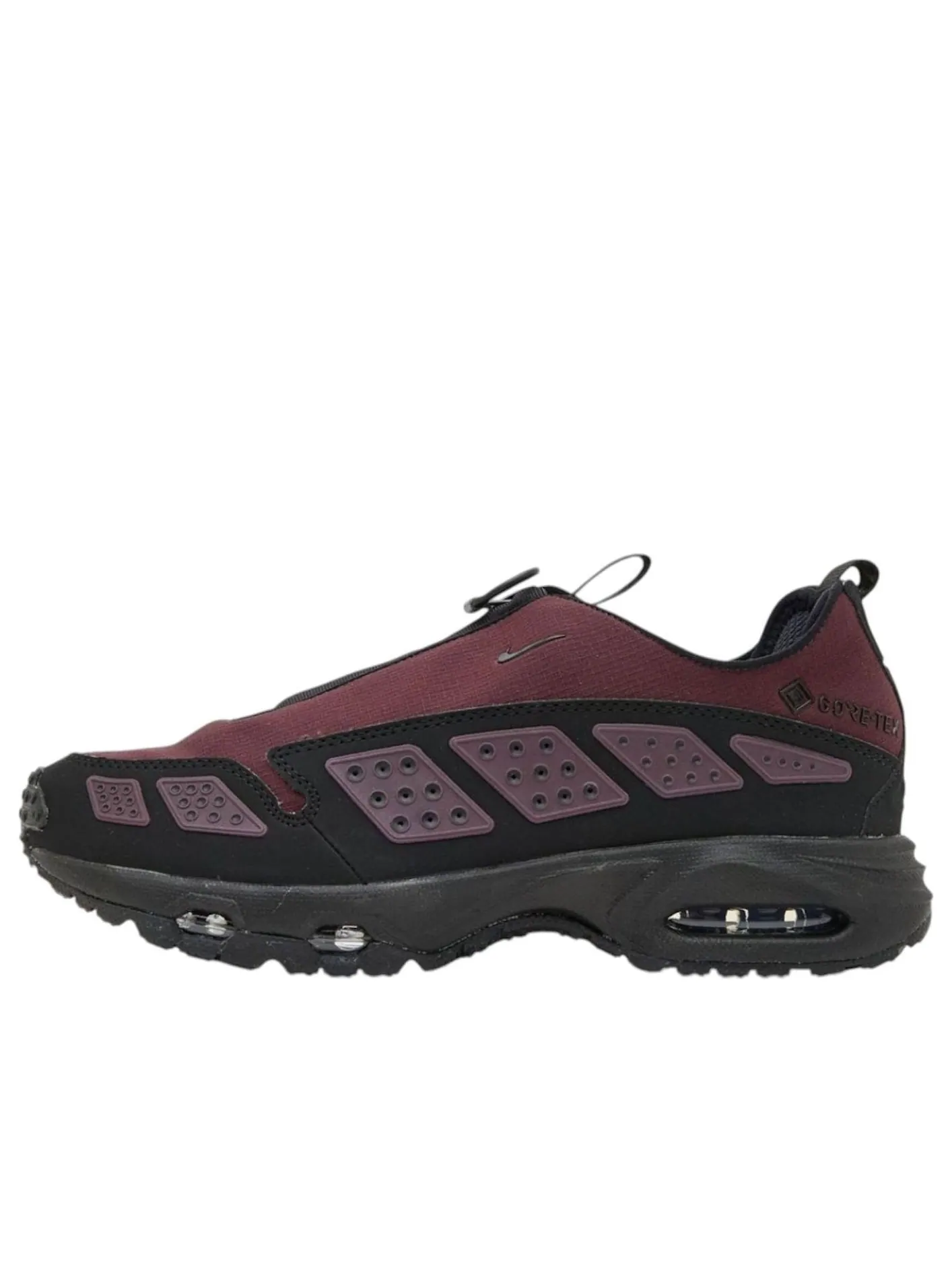 Кроссовки (WMNS) Nike Air Max Sunder Gore-Tex 'Burgundy Crush' — изображение 1 из 4, бордовый
