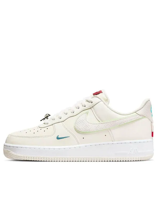 Кроссовки Nike Air Force 1 Low 'Year of the Dragon' — изображение 1 из 4, бежевый/мульти