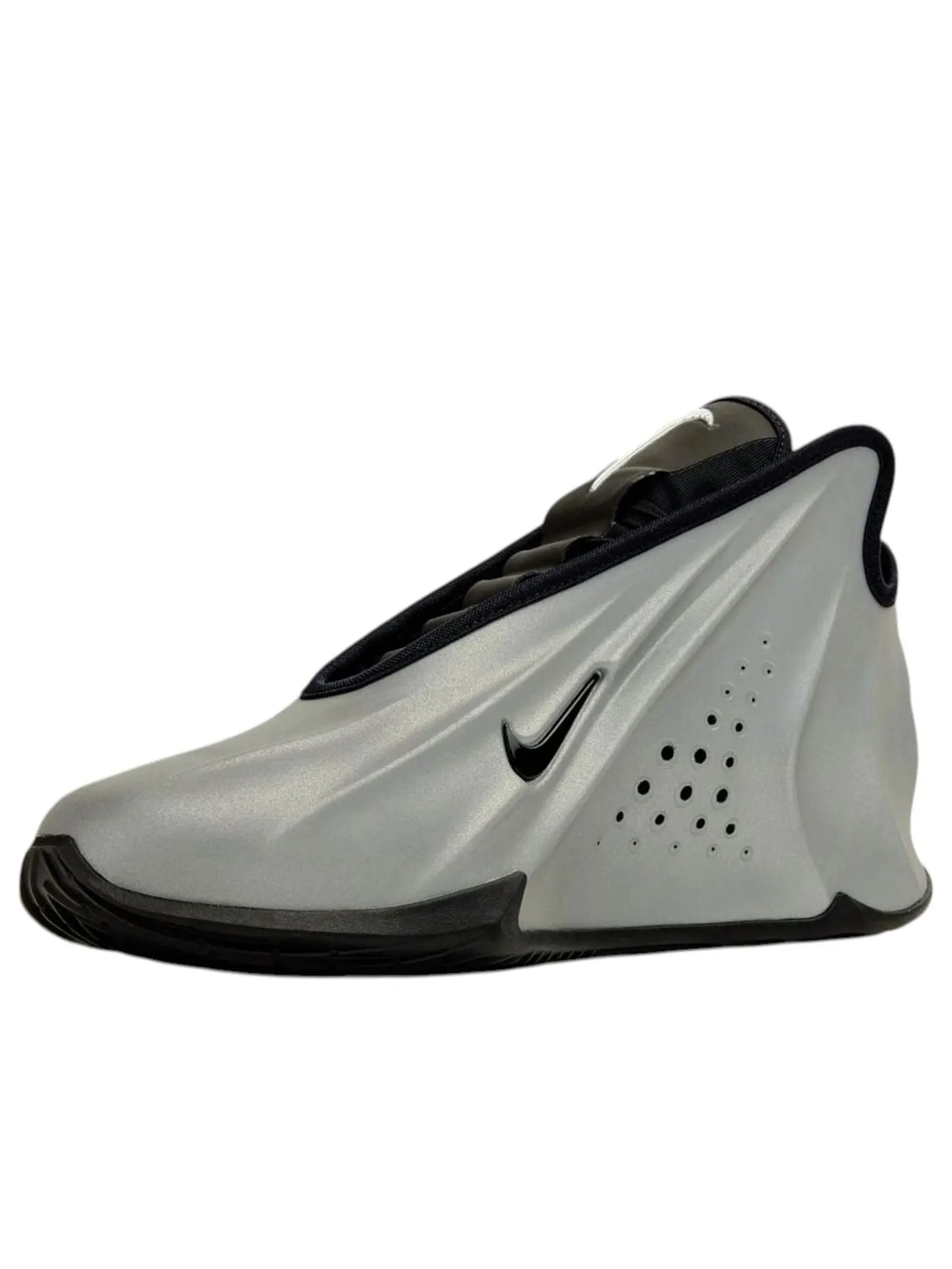 Кроссовки Nike GT Future 'Metallic Silver' — изображение 2 из 4, белый